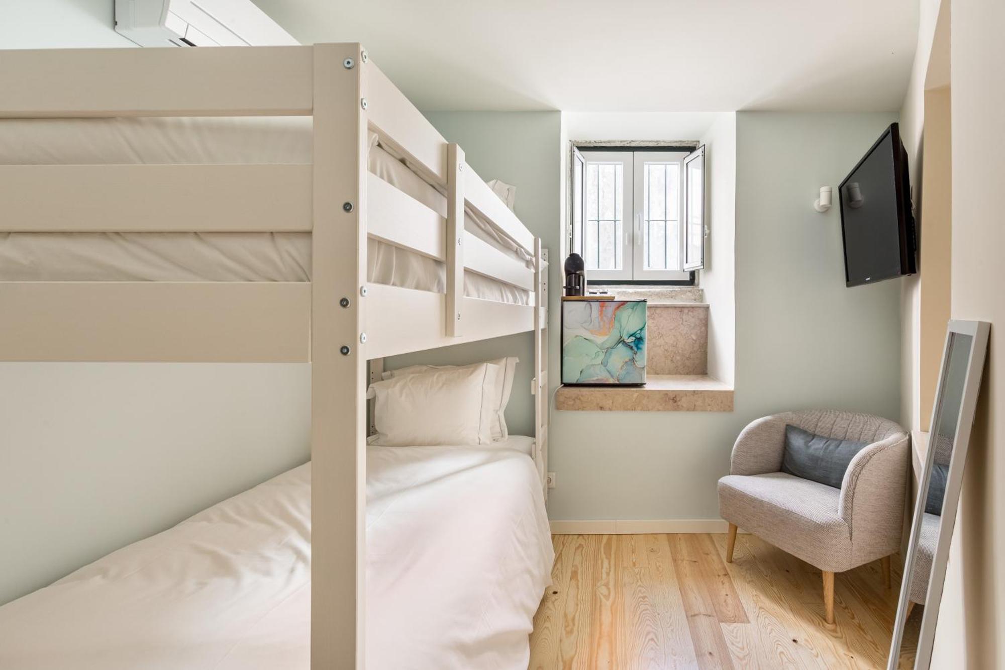 Apartment Joivy Flats Next To Rossio Square And Main Attractions Lissabon